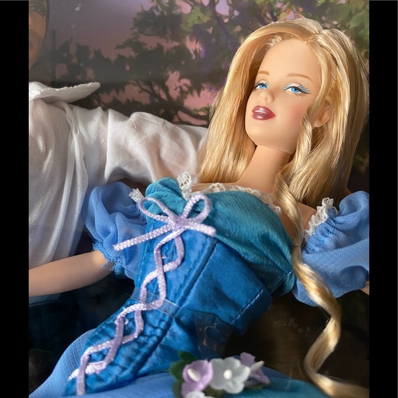 Jude Devereaux- The Raider Barbie Collectibles - Picture 9 of 10